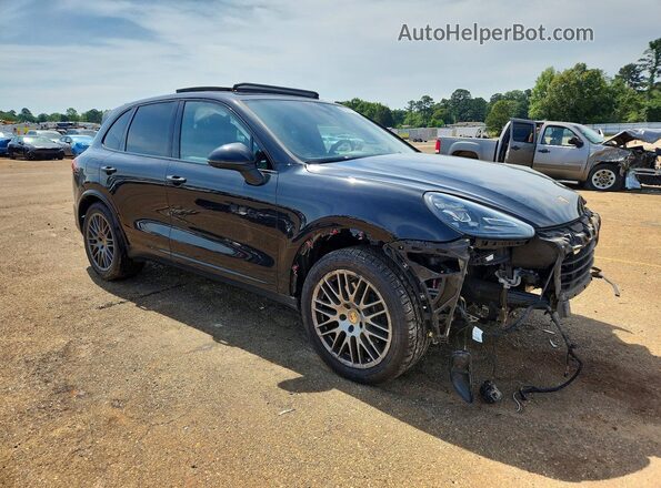 WP1AA2A27HKA86600 2017 PORSCHE CAYENNE Black Front right
