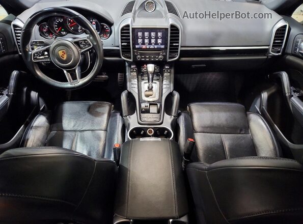 WP1AA2A27JKA06850 2018 PORSCHE CAYENNE Black Dashboard view