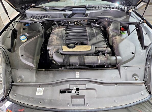 WP1AA2A27JKA06850 2018 PORSCHE CAYENNE Black Engine compartment view