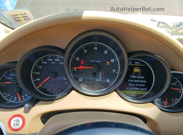 WP1AA2A28GLA01711 2016 PORSCHE CAYENNE Brown ხელსაწყოთა პანელის ხედი