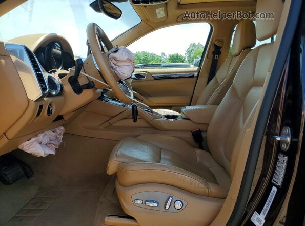 WP1AA2A28GLA01711 2016 PORSCHE CAYENNE Brown წინა სალონის ხედი