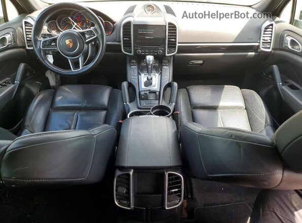 WP1AA2A29HKA82659 2017 PORSCHE CAYENNE Белый Вид панели приборов