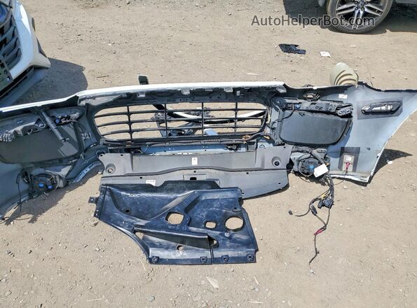 WP1AA2A29HKA82659 2017 PORSCHE CAYENNE Белый Вид наклейки с VIN-кодом