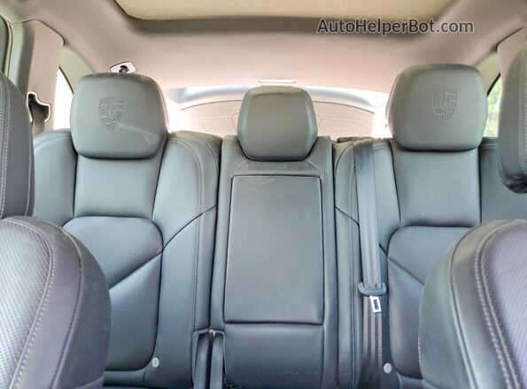 WP1AA2A29HKA82659 2017 PORSCHE CAYENNE Белый Вид задних сидений