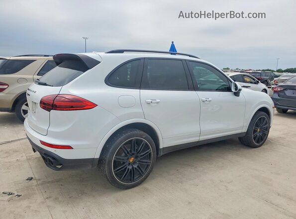 WP1AA2A29JKA02606 2018 PORSCHE CAYENNE White Tył prawy