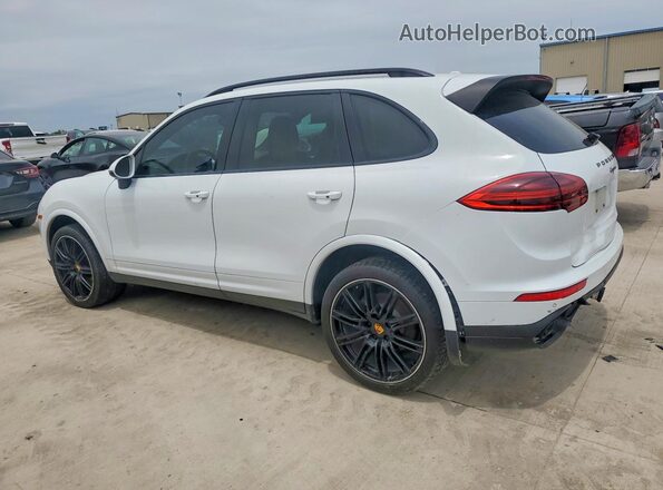 WP1AA2A29JKA02606 2018 PORSCHE CAYENNE White Tył lewy