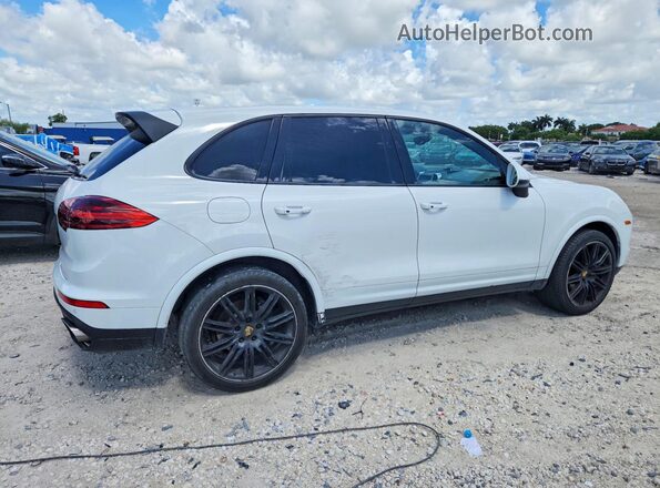 WP1AA2A2XJKA06969 2018 PORSCHE CAYENNE Белый Задняя правая четверть