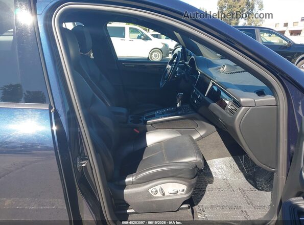 WP1AA2A50MLB01968 2021 PORSCHE MACAN Blue Вид салону спереду