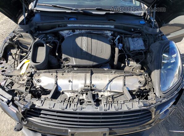 WP1AA2A50MLB12274 2021 PORSCHE MACAN Black Engine compartment view