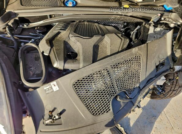WP1AA2A51SLB01815 2025 PORSCHE MACAN Black Շարժիչի բաժամունքի տեսք