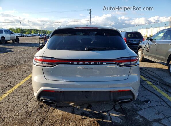 WP1AA2A51SLB03905 2025 PORSCHE MACAN Gray Вид ззаду