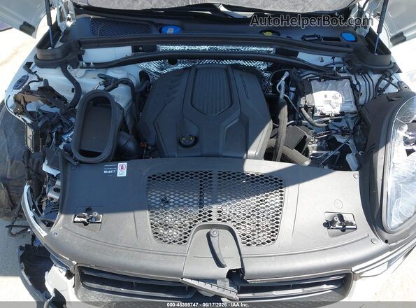 WP1AA2A51TLB06482 2026 PORSCHE MACAN White უკანა ხედი