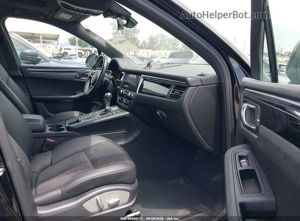 WP1AA2A52KLB05341 2019 PORSCHE MACAN Black Вид салону спереду