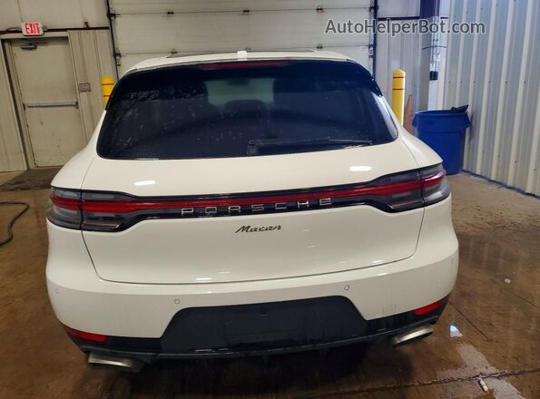 WP1AA2A52LLB03803 2020 PORSCHE MACAN White Rear view