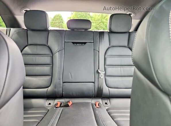 WP1AA2A52PLB07873 2023 PORSCHE MACAN Silver უკანა სავარძლების ხედი