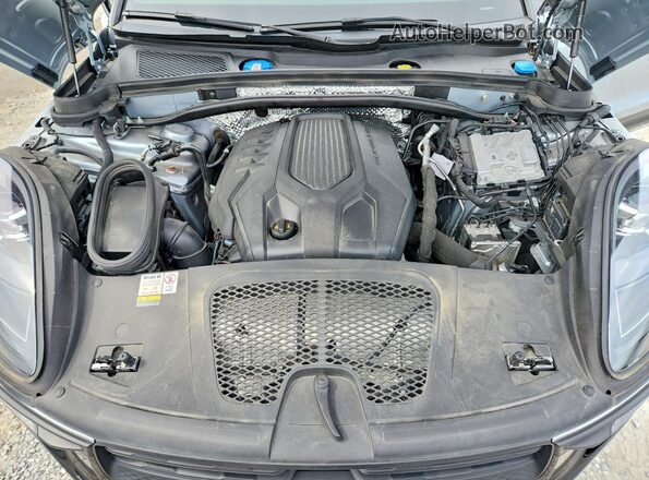 WP1AA2A52PLB07873 2023 PORSCHE MACAN Silver ძრავის განყოფილების ხედი