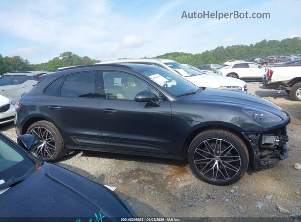WP1AA2A52RLB01087 2024 PORSCHE MACAN Gray Սալոնի հետևի տեսք