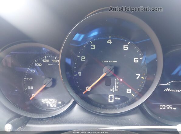 WP1AA2A53JLB10448 2018 PORSCHE MACAN Black 