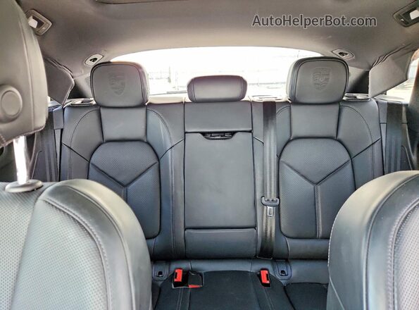 WP1AA2A53MLB15105 2021 PORSCHE MACAN White Вид задніх сидінь