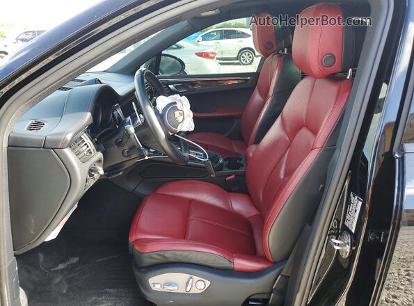 WP1AA2A53PLB15626 2023 PORSCHE MACAN Черный Вид салона спереди