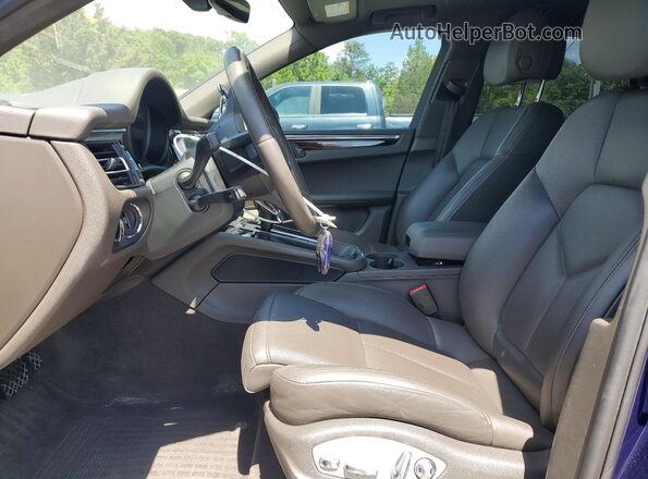 WP1AA2A54NLB00095 2022 PORSCHE MACAN Blue Vista interior delantera