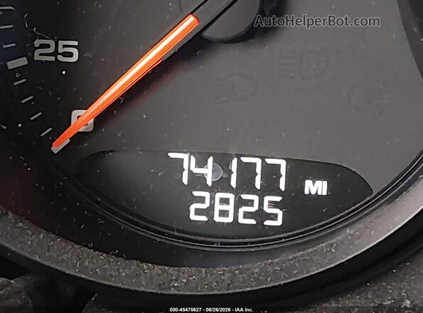 WP1AA2A55LLB06100 2020 PORSCHE MACAN Белый 