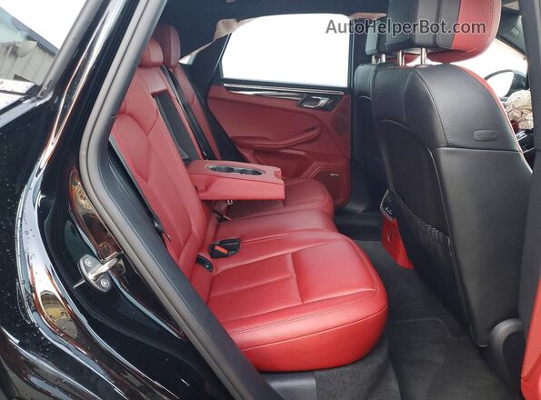 WP1AA2A55PLB19449 2023 PORSCHE MACAN Black Rear interior view