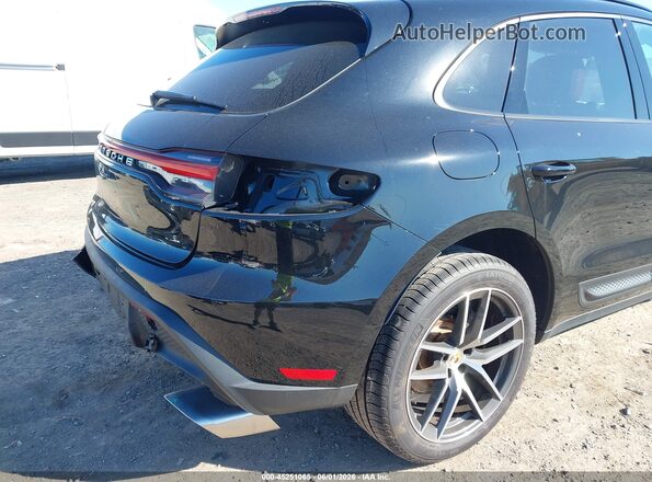 WP1AA2A55SLB06175 2025 PORSCHE MACAN Black 