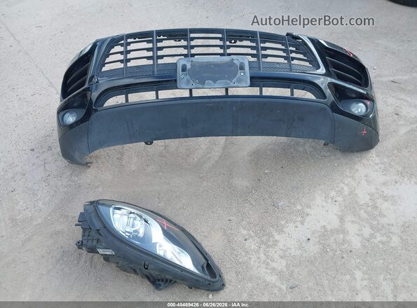 WP1AA2A56JLB12016 2018 PORSCHE MACAN Black ხელსაწყოთა პანელის ხედი