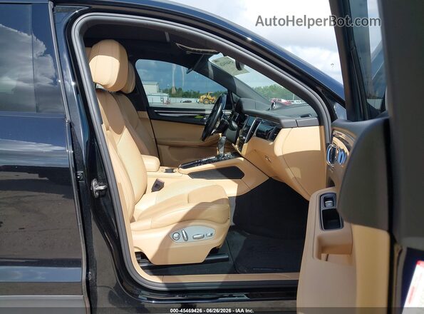 WP1AA2A56JLB12016 2018 PORSCHE MACAN Black წინა სალონის ხედი