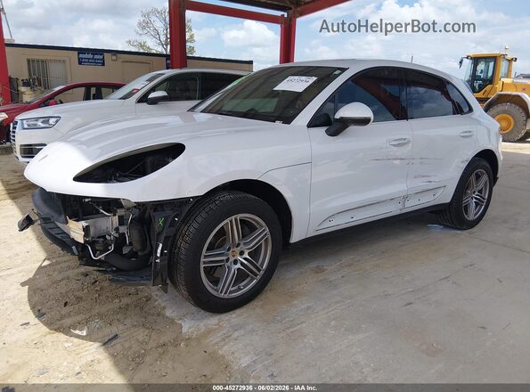 WP1AA2A56JLB19032 2018 PORSCHE MACAN White Front left