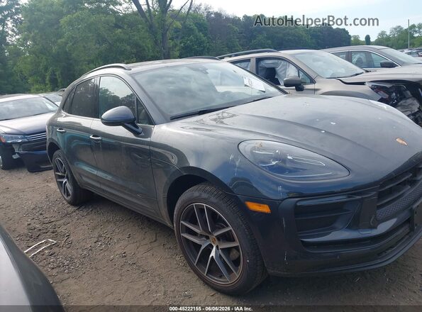 WP1AA2A56TLB07191 2026 PORSCHE MACAN Gray Rear interior view