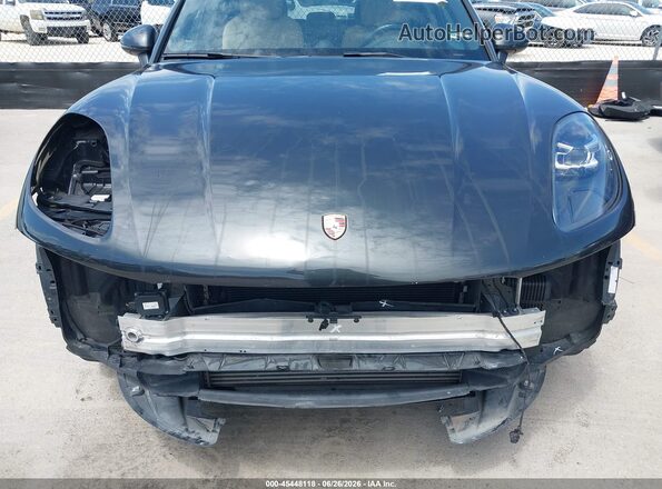 WP1AA2A57LLB09774 2020 PORSCHE MACAN Gray Front view