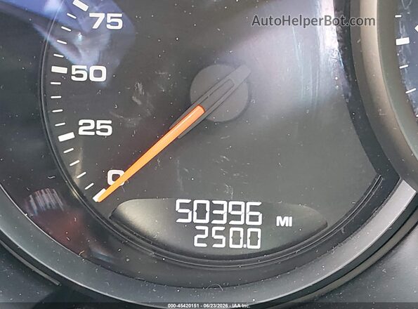 WP1AA2A57MLB12188 2021 PORSCHE MACAN Белый 
