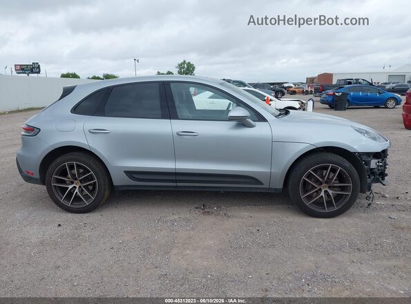 WP1AA2A57RLB07340 2024 PORSCHE MACAN Серебряный Панорамный вид салона 360°