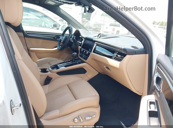 WP1AA2A57RLB16359 2024 PORSCHE MACAN Beige Vista interior delantera