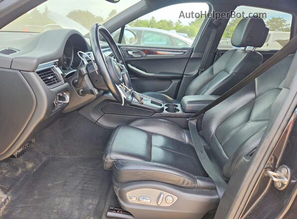 WP1AA2A58HLB02436 2017 PORSCHE MACAN Серый Вид салона спереди