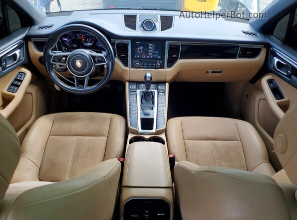 WP1AA2A58JLB10249 2018 PORSCHE MACAN Black Առջևի վահանակի տեսք