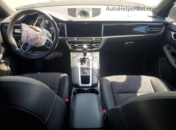 WP1AA2A58LLB08214 2020 PORSCHE MACAN Black Առջևի վահանակի տեսք