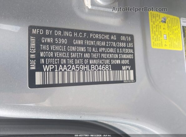 WP1AA2A59HLB04681 2017 PORSCHE MACAN Silver ძრავის განყოფილების ხედი
