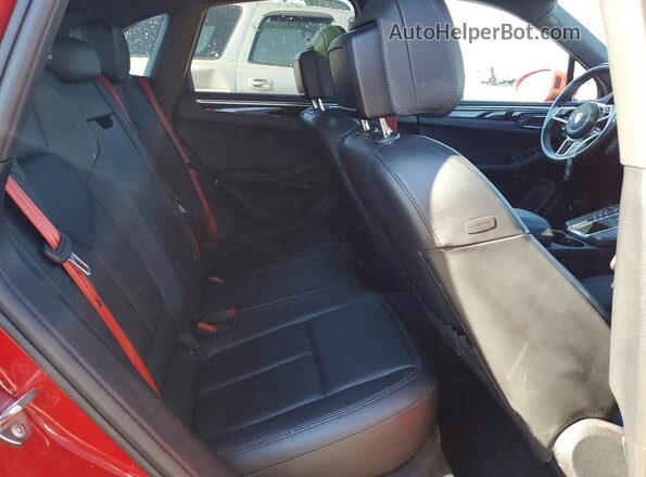 WP1AA2A59MLB17246 2021 PORSCHE MACAN Red Հետևի նստատեղերի տեսք