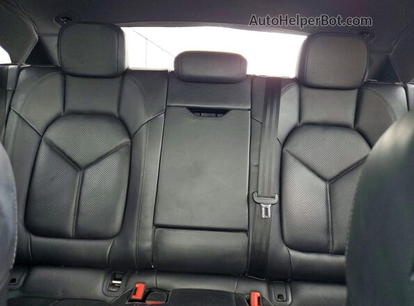 WP1AA2A5XJLB14500 2018 PORSCHE MACAN White Вид задніх сидінь