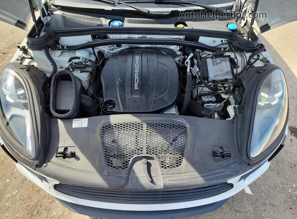 WP1AA2A5XKLB02316 2019 PORSCHE MACAN White Engine compartment view