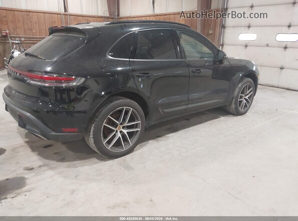 WP1AA2A5XPLB08043 2023 PORSCHE MACAN Black Rear right