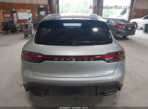WP1AA2A5XRLB12922 2024 PORSCHE MACAN Gray 