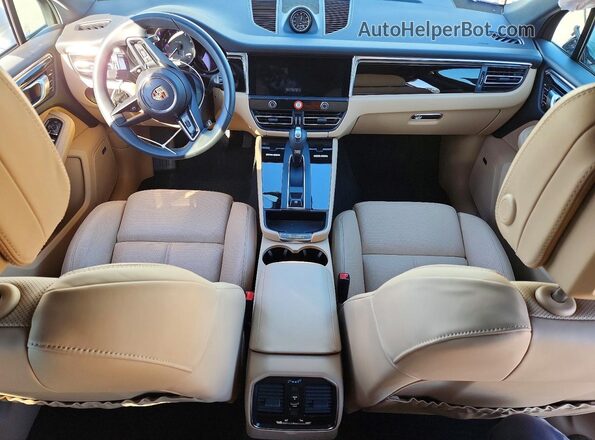 WP1AA2A5XSLB07077 2025 PORSCHE MACAN White Вид панелі приладів