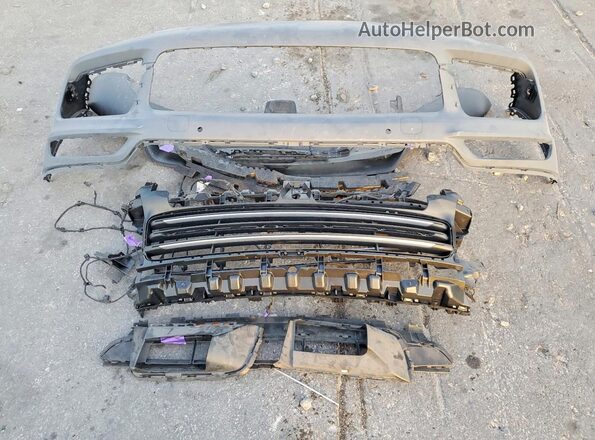 WP1AA2AY1KDA11410 2019 PORSCHE CAYENNE Silver VIN կոդի պիտակի տեսք