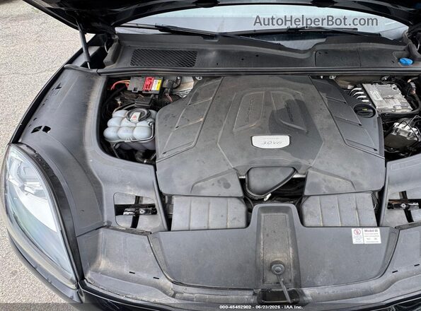 WP1AA2AY1KDA13707 2019 PORSCHE CAYENNE Black Widok z tyłu