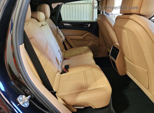 WP1AA2AY1LDA04135 2020 PORSCHE CAYENNE Black 