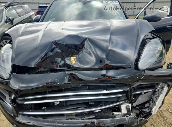 WP1AA2AY1LDA06516 2020 PORSCHE CAYENNE Black Rear interior view